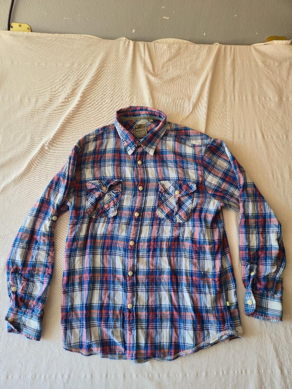 True Grit Women's Large Blue and Pink Plaid Button-Up Shirt